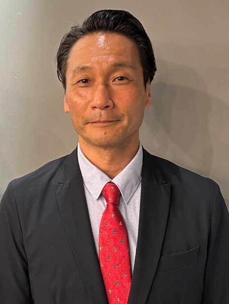 代表 服部吉成